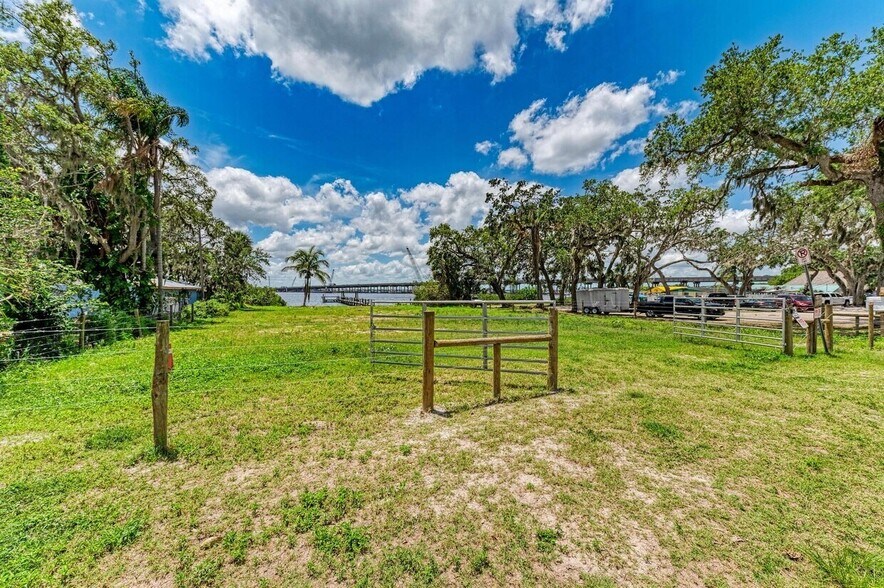 More Photos Of 5815 18th St E, Ellenton Land For Sale