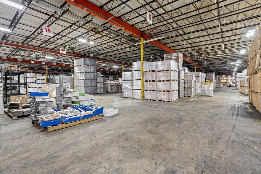 More Photos Of 2775 NW 63rd Ct, Fort Lauderdale Distribution For Lease