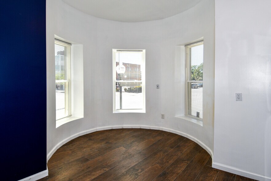 More Photos Of 2601 N Charles St, Baltimore Apartments For Sale