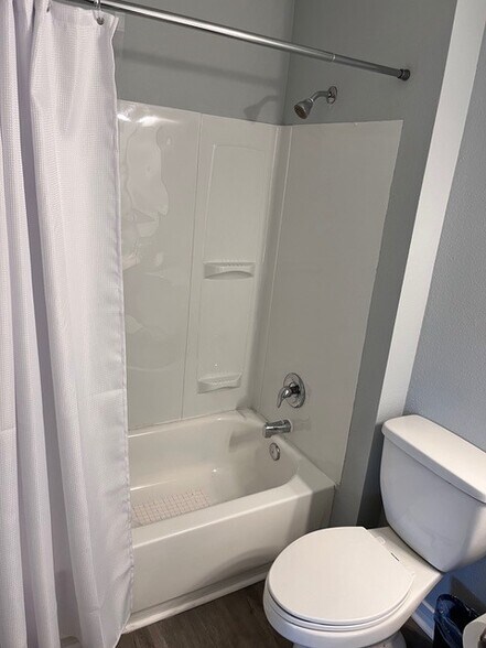 More Photos Of 1103 New Laredo Hwy, San Antonio Apartments For Sale