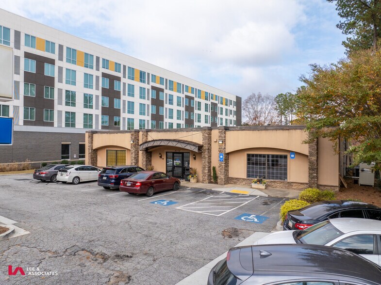 More Photos Of 2774 N Decatur Rd, Decatur Medical For Sale