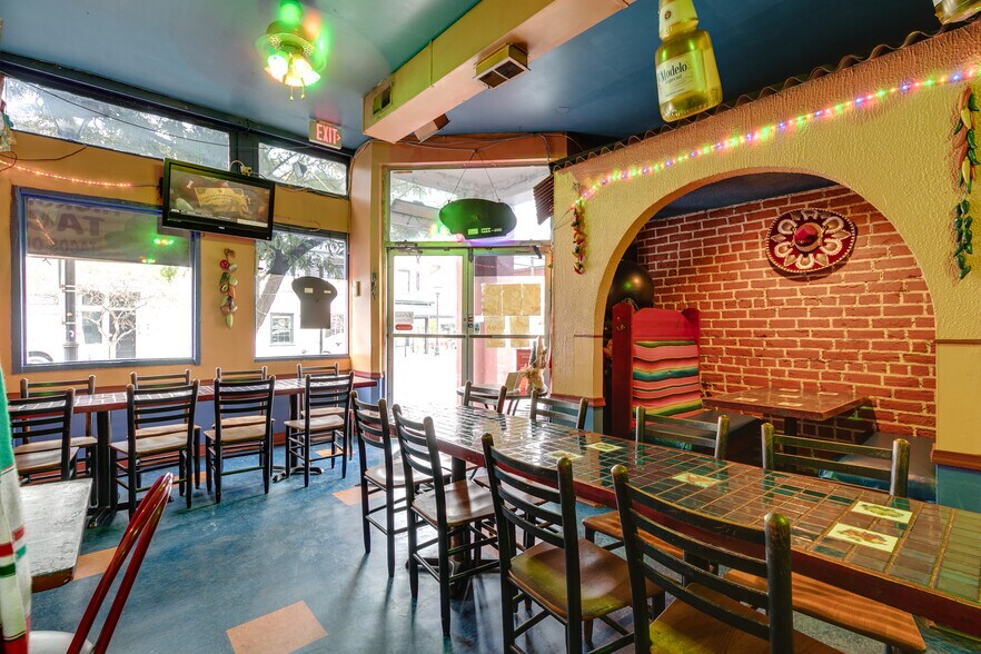 More Photos Of 19 N 18th St, Richmond Storefront Retail Residential For Sale