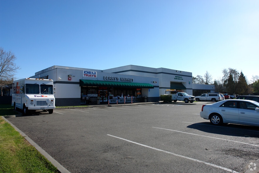 Primary Photo Of 5290 Aero Dr, Santa Rosa Supermarket For Lease
