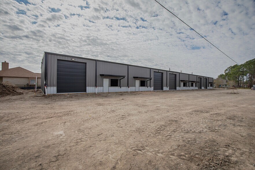 More Photos Of 2317 Anders Ln, Kemah Unknown For Lease