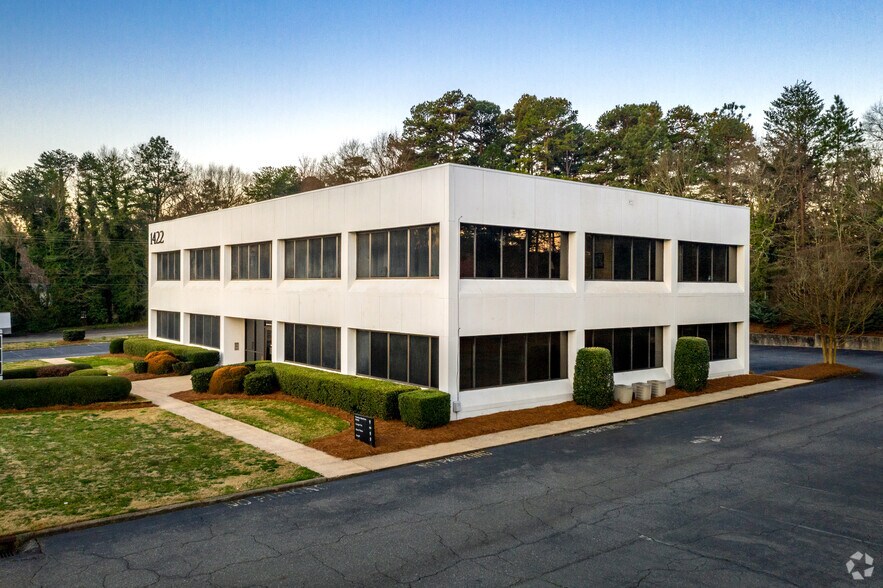 More Photos Of 1422 Burtonwood Dr, Gastonia Office Residential For Lease