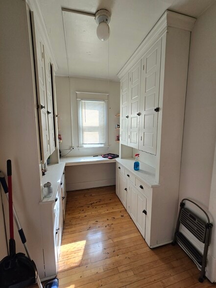 More Photos Of 2205 Pleasant Ave S, Minneapolis Apartments For Sale