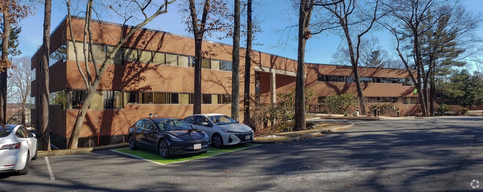 More Photos Of 521 Virginia Rdg, Concord Unknown For Lease