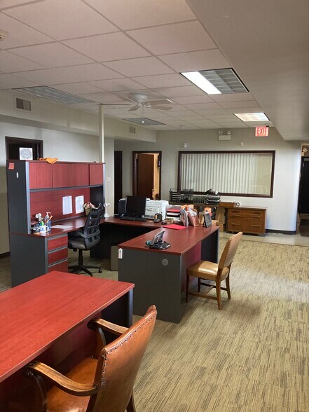 More Photos Of 8544 S Ashland Ave, Chicago Office For Sale