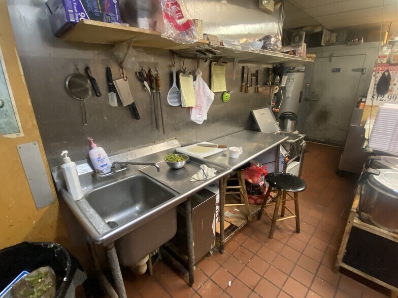 More Photos Of 9-15 Village St, Concord Restaurant For Sale