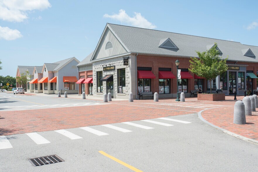 More Photos Of 650 Falmouth Rd, Mashpee Unknown For Lease