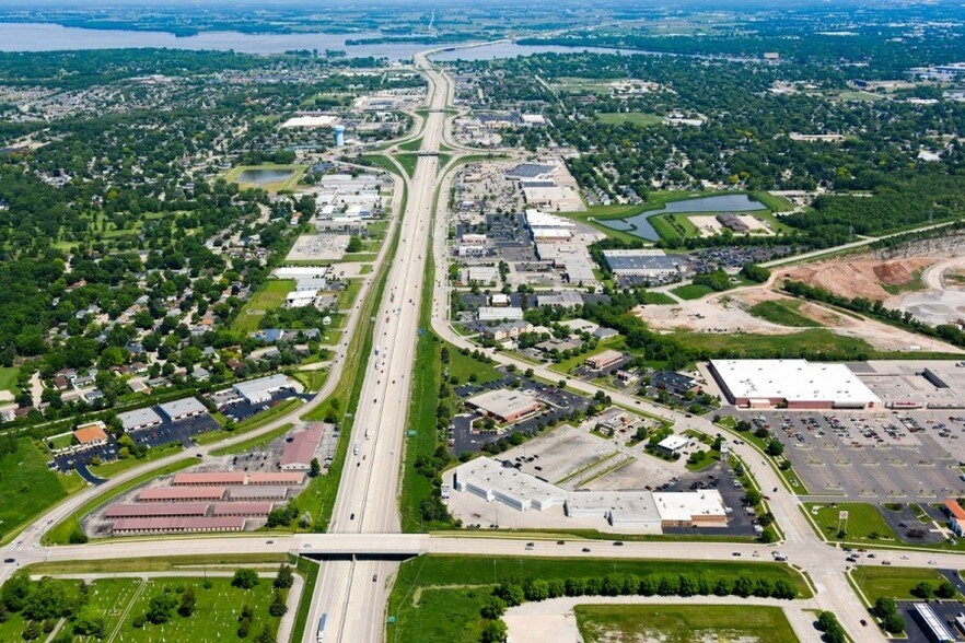 More Photos Of 1875 S Koeller St, Oshkosh Restaurant For Lease