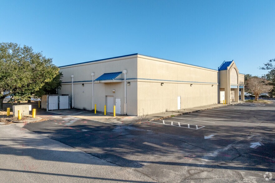 More Photos Of 788 Inlet Square Dr, Murrells Inlet Drugstore For Lease