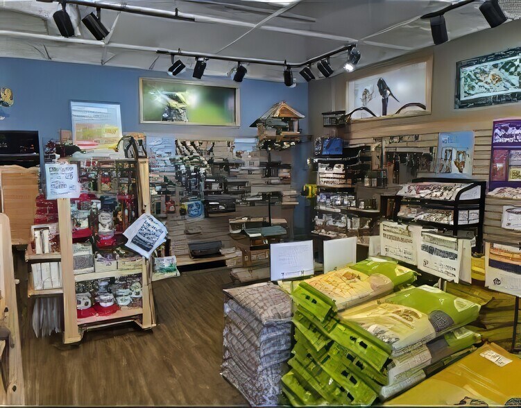 More Photos Of 961 Medford Ctr, Medford General Retail For Sale