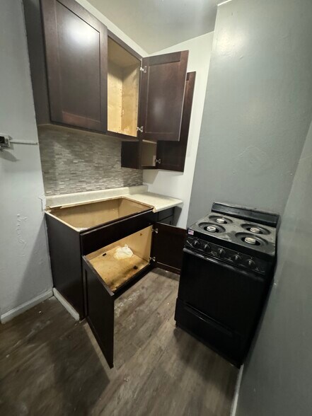 More Photos Of 7456 S Shore Dr, Chicago Apartments For Sale