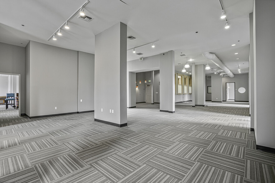 More Photos Of 919 4th Ave, San Diego Storefront Retail Office For Lease
