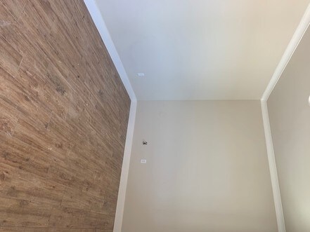 More Photos Of 60 Noble Ct, Heath Office Residential For Lease