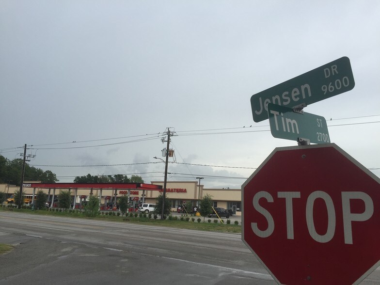 More Photos Of 9625 Jensen Dr, Houston Land For Sale