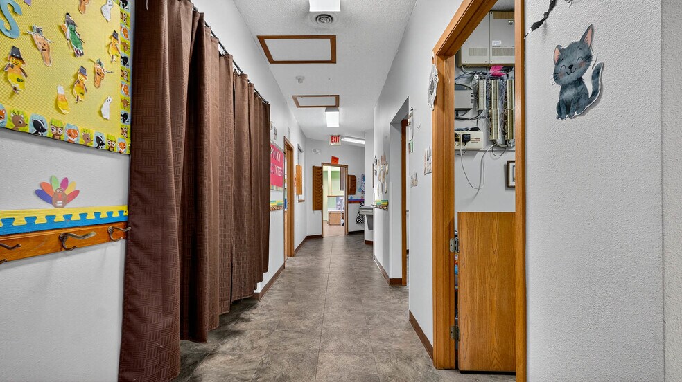 More Photos Of 1612 Truax Blvd, Eau Claire Daycare Center For Sale