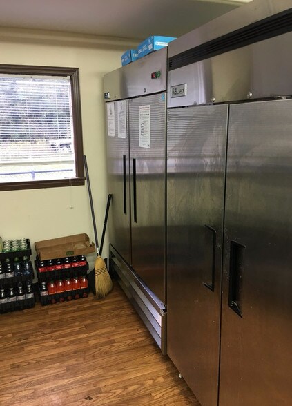 More Photos Of 27 E Main St, Ware Shoals Restaurant For Sale