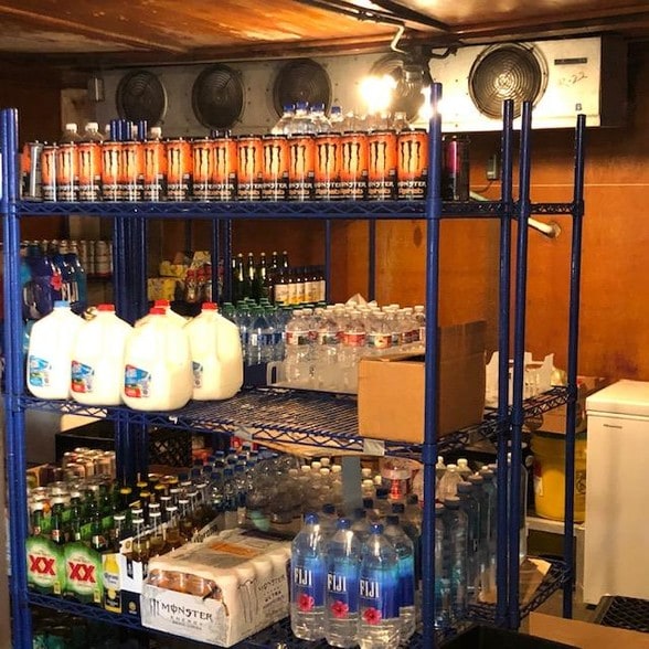 More Photos Of 4420 W Magnolia Blvd, Burbank Convenience Store For Lease