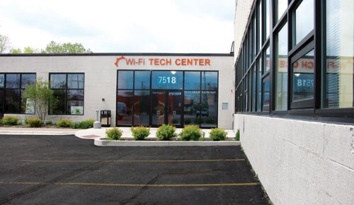 More Photos Of 3501 W Howard St, Skokie Flex For Lease