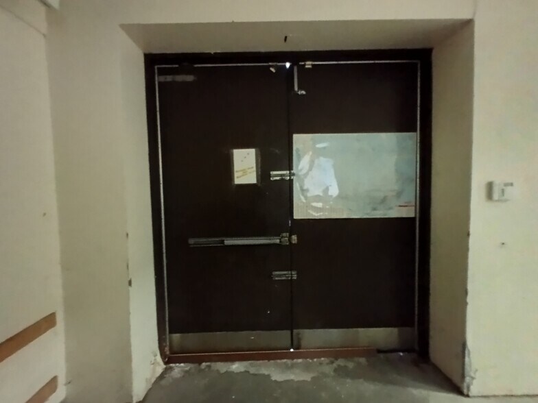 More Photos Of 155 Terence Matthews Cres, Ottawa Office For Lease