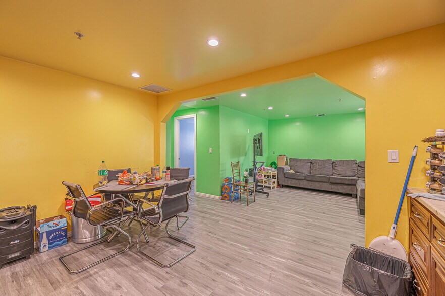 More Photos Of 15723 Kadota St, Sylmar Land For Sale