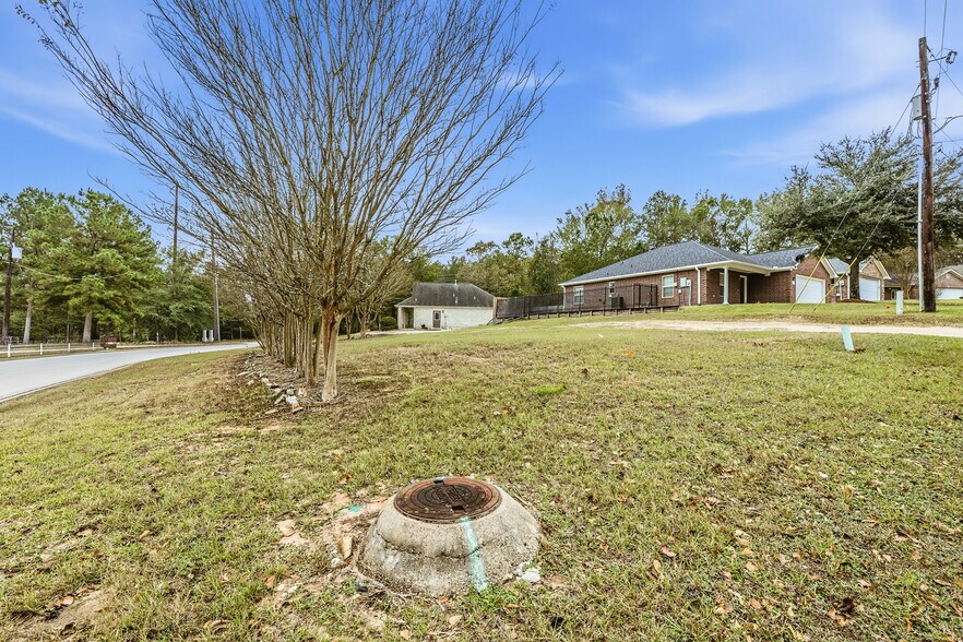 More Photos Of 101 Hidden Valley Cir, Huntsville Office For Sale