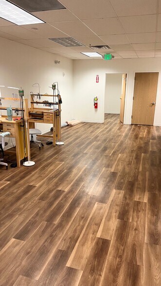 More Photos Of 2440 S 1070 W, Salt Lake City Flex For Lease