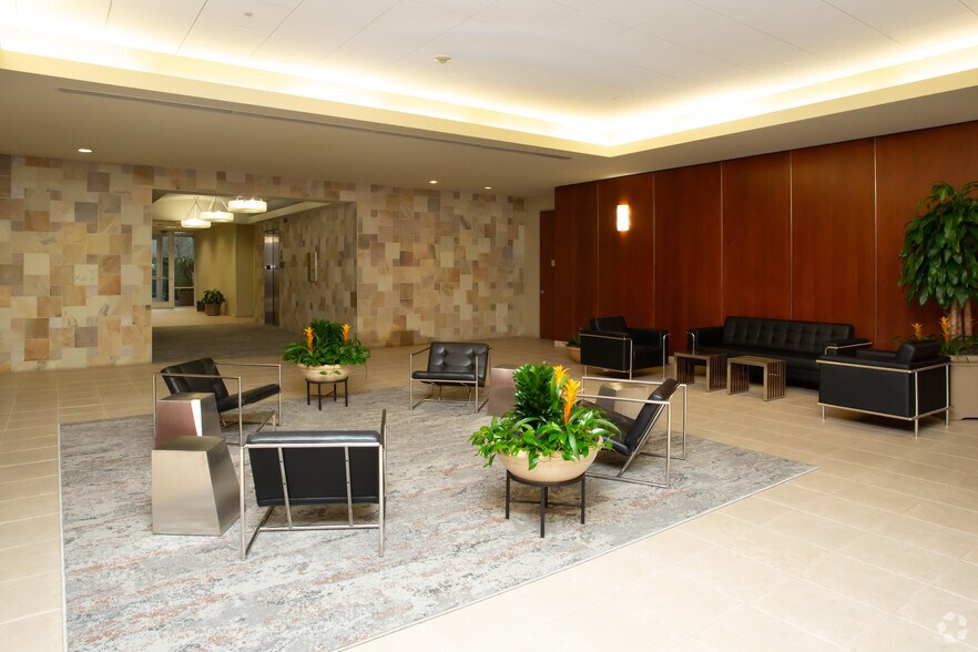 More Photos Of 4401 Westgate Blvd, Austin Office For Lease