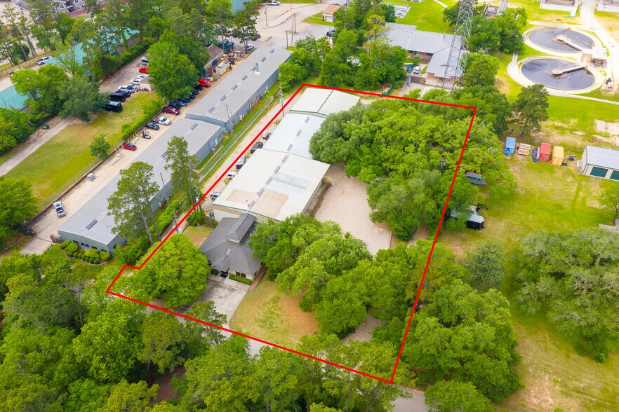 More Photos Of 2227 Golden Rd, Spring Warehouse For Lease