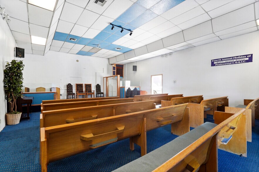 More Photos Of 1108 E 84th Pl, Los Angeles Religious Facility For Sale