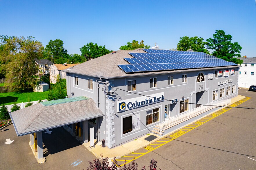 Primary Photo Of 800 Inman Ave, Colonia General Retail For Lease