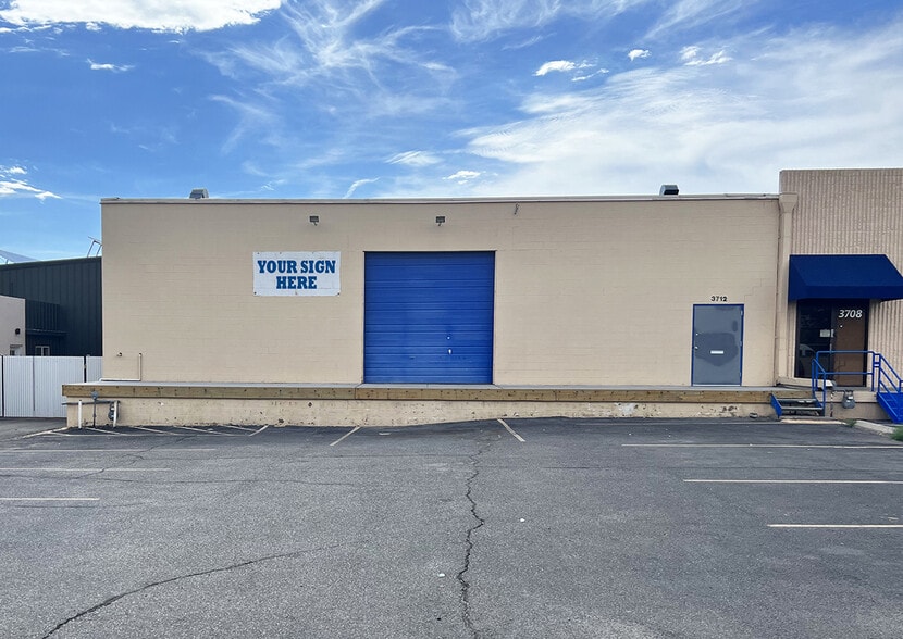Primary Photo Of 3712 Commercial St NE, Albuquerque Manufacturing For Lease