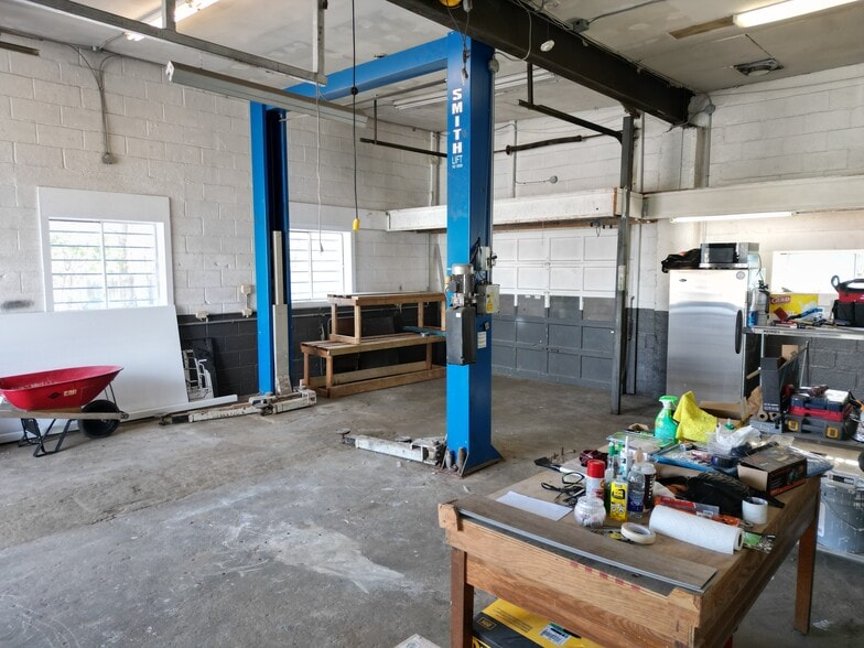 More Photos Of 80 Townline Rd W, Carleton Place General Retail For Sale