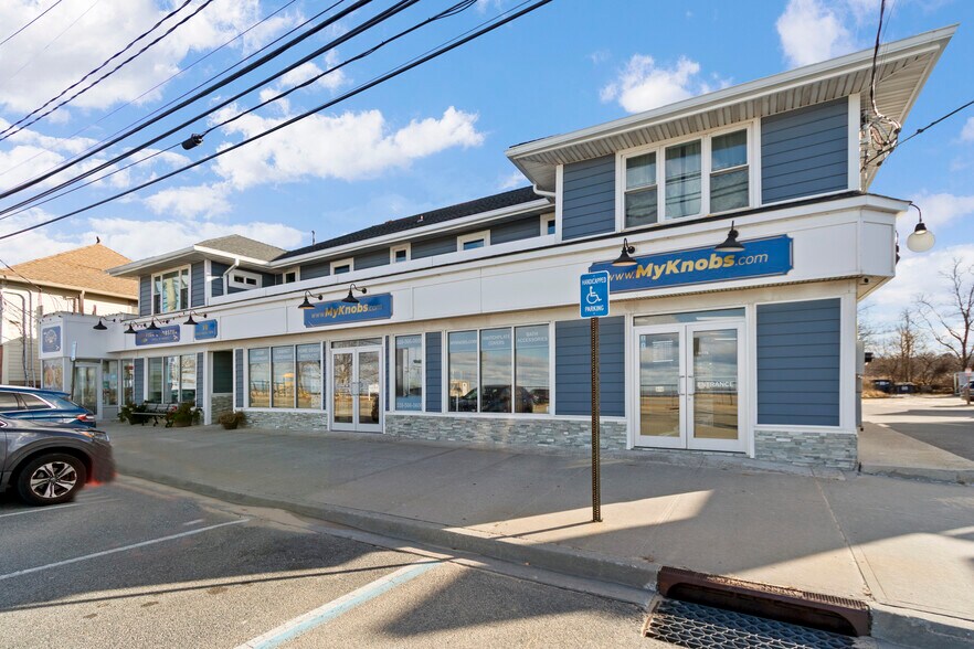 Primary Photo Of 14 Bayville Ave, Bayville Apartments For Lease