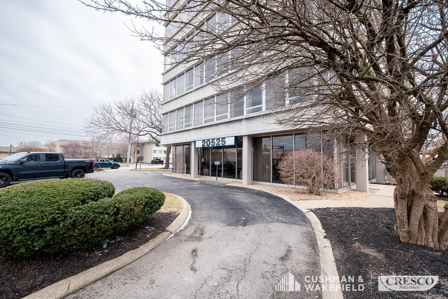 More Photos Of , Rocky River Office For Sale