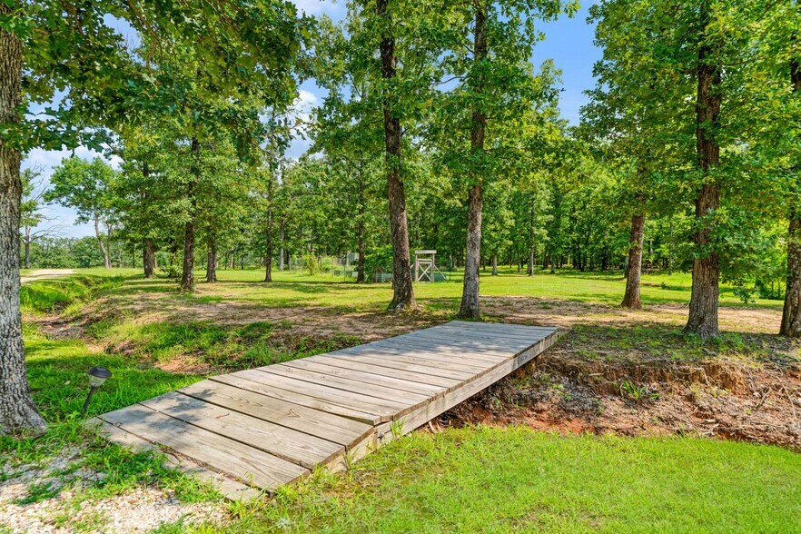 More Photos Of 821 County Road 43830, Paris Multifamily For Sale