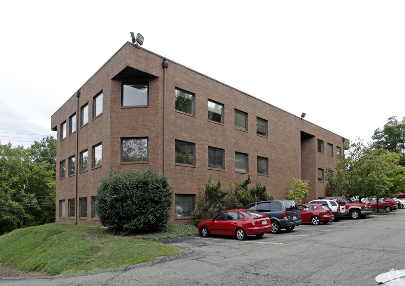 Primary Photo Of 110 Roessler Rd, Pittsburgh Office For Lease