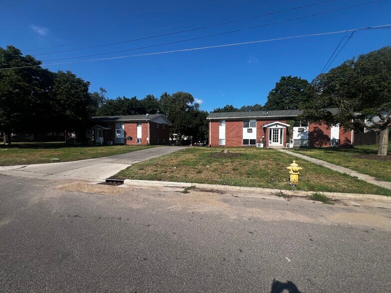 More Photos Of 3253 Charlesgate Ave SW, Wyoming Multifamily For Sale