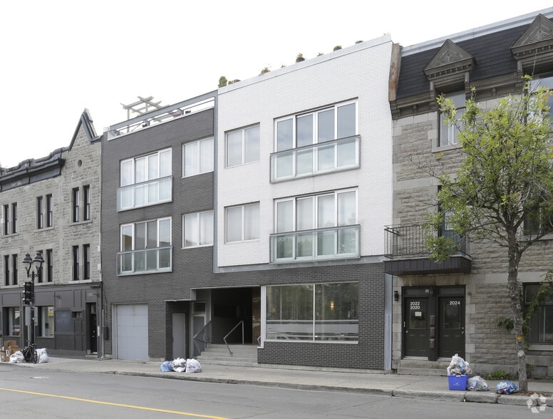 Primary Photo Of 2006 Rue Atateken, Montréal Apartments For Sale