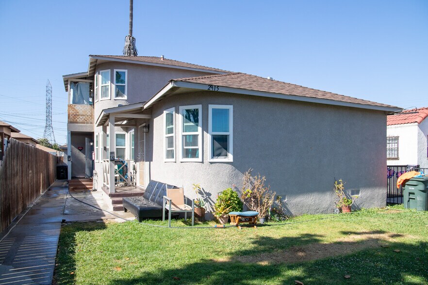 More Photos Of 2913 Illinois Ave, South Gate Apartments For Sale