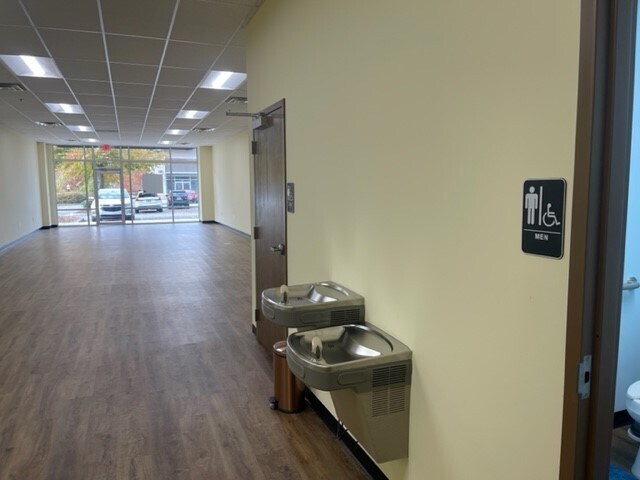 More Photos Of 1300 Peachtree Industrial Blvd, Suwanee Storefront Retail Office For Sale