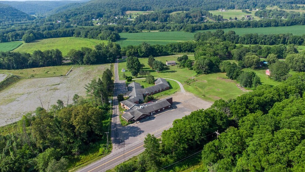 More Photos Of 43850 US 6, Wyalusing Apartments For Sale