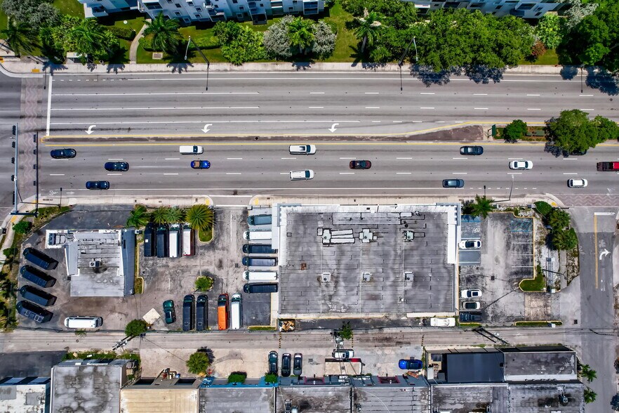 More Photos Of 925 W Broward Blvd, Fort Lauderdale Auto Dealership For Sale