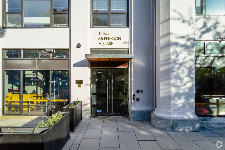 More Photos Of 1432 K St NW, Washington Office For Lease