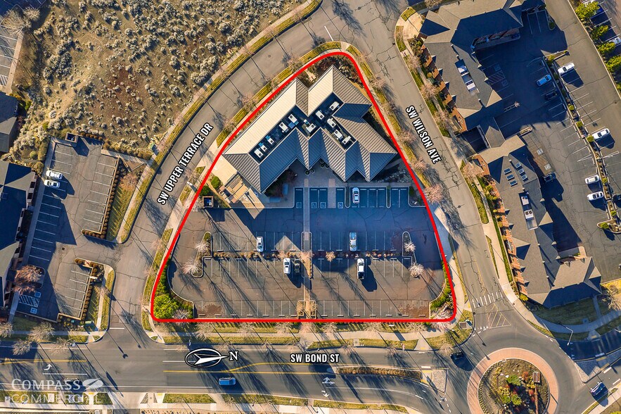 More Photos Of 233 SW Wilson Ave, Bend Office For Lease