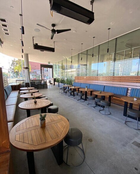 More Photos Of 1168 S Barrington Ave, Los Angeles Apartments For Lease