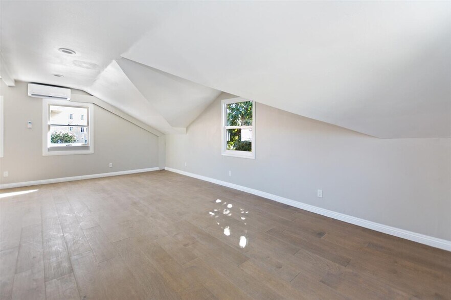 More Photos Of 1703 S Burlington Ave, Los Angeles Apartments For Sale