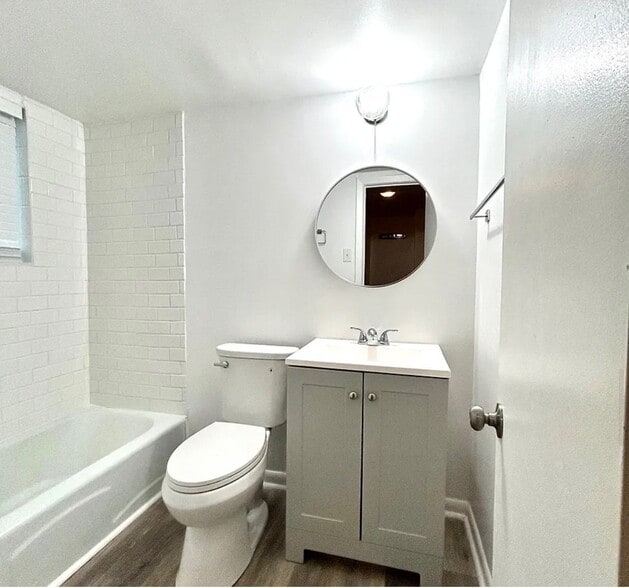 More Photos Of 7778-7780 4th Ave S, Birmingham Apartments For Sale